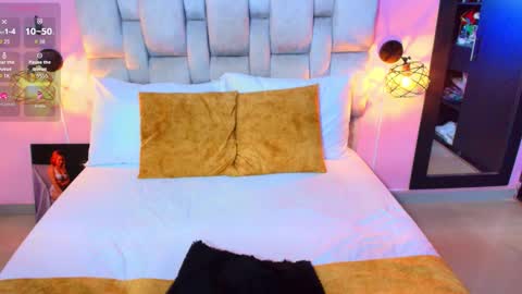 Snapshot of yulina_xue chatting on 11/11/25, 09:48 Yulina online show from 11/11/25, 09:48