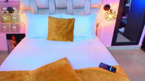 Snapshot of yulina_xue chatting on 11/17/25, 09:31 Yulina online show from 11/17/25, 09:31