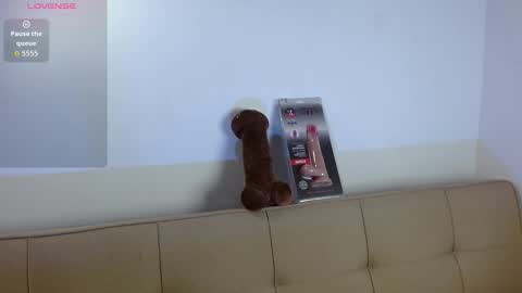 Yuli and SaraIndependent model online show from 01/09/26, 02:36