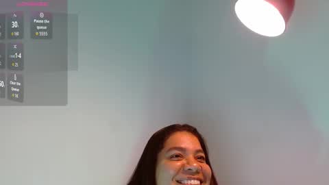 Snapshot of yulissa18 chatting on 03/18/26, 01:53 Yuli and SaraIndependent model online show from 03/18/26, 01:53