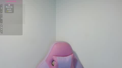 Snapshot of yulissa18 chatting on 04/13/26, 01:44 Yuli and SaraIndependent model online show from 04/13/26, 01:44