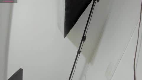 Snapshot of yulitza1025 chatting on 12/18/25, 11:38 Y U L I T Z A online show from 12/18/25, 11:38