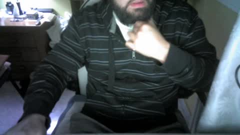 Snapshot of yulius_7 chatting on 12/18/24, 05:10 yulius_7 online show from 12/18/24, 05:10