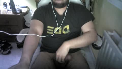 Snapshot of yulius_7 chatting on 12/24/24, 02:10 yulius_7 online show from 12/24/24, 02:10