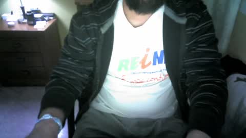 Snapshot of yulius_7 chatting on 01/22/25, 05:28 yulius_7 online show from 01/22/25, 05:28