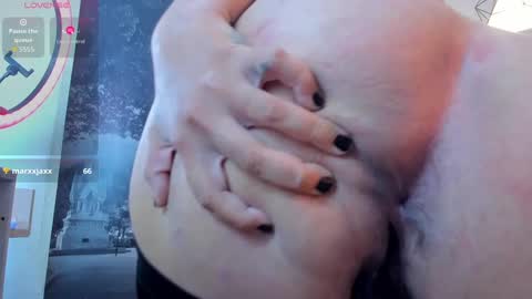 Snowflake online show from 09/19/25, 04:51