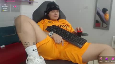 Snowflake online show from 01/10/26, 04:58