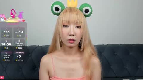 yume_ko online show from 09/13/25, 02:17