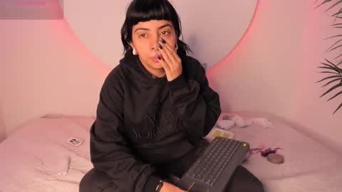 YUMEKO  online show from 09/22/25, 12:40