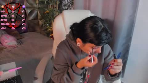 YUMEKO  online show from 10/08/25, 12:25