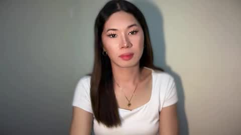 Snapshot of yumi_lovex chatting on 01/14/26, 05:46 Yumi online show from 01/14/26, 05:46