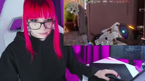 Snapshot of yumi_youkai chatting on 12/02/24, 04:42 Yumi 3 online show from 12/02/24, 04:42