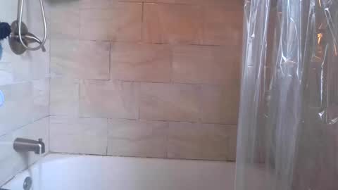 Snapshot of yumiepussyy chatting on 04/19/26, 10:23 Payton kelly online show from 04/19/26, 10:23