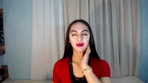 CALL ME YUMLEXX online show from 06/29/26, 06:41
