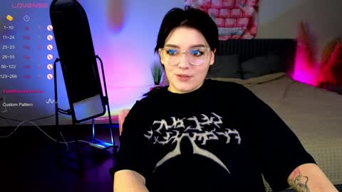 Snapshot of yumiyammy chatting on 01/05/25, 09:36 YumemiyaYumi online show from 01/05/25, 09:36