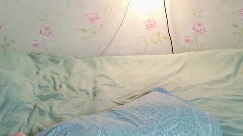 Snapshot of yumm_lolly chatting on 03/18/26, 02:31 Polly online show from 03/18/26, 02:31