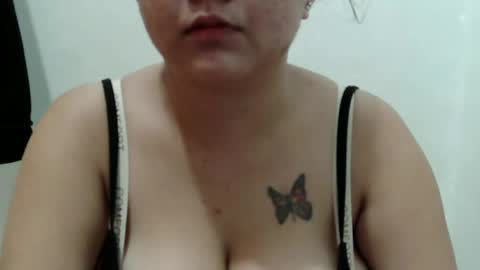 yummy_tits23xx online show from 06/25/26, 11:04