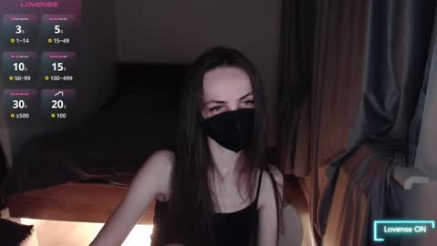 yummy_waffle online show from 03/24/26, 12:48