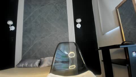 Snapshot of yummyduo chatting on 12/27/24, 12:34 Yummyduo online show from 12/27/24, 12:34