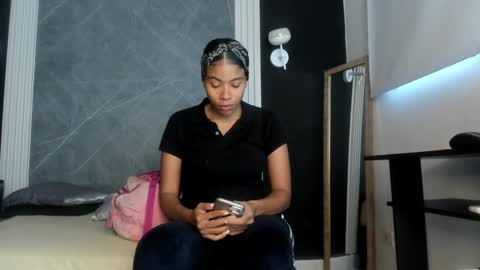 Snapshot of yummyduo chatting on 01/17/25, 11:49 Yummyduo online show from 01/17/25, 11:49