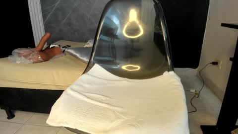 Snapshot of yummyduo chatting on 02/01/25, 06:19 Yummyduo online show from 02/01/25, 06:19