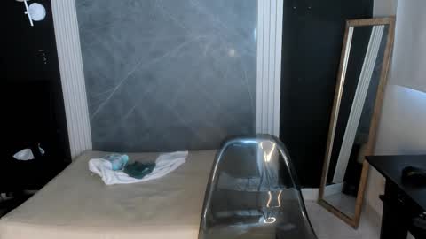 Snapshot of yummyduo chatting on 02/18/25, 12:17 Yummyduo online show from 02/18/25, 12:17