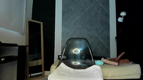 Snapshot of yummyduo chatting on 02/24/25, 08:25 Yummyduo online show from 02/24/25, 08:25