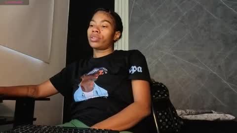 Snapshot of yummyduo chatting on 11/04/25, 12:04 Yummyduo online show from 11/04/25, 12:04