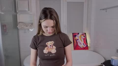 Emily online show from 02/26/26, 04:50