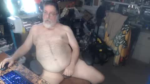 Snapshot of yummyflguy chatting on 04/10/26, 08:46 yummyflguy online show from 04/10/26, 08:46