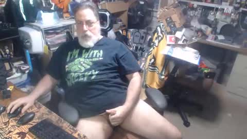 Snapshot of yummyflguy chatting on 04/22/26, 09:16 yummyflguy online show from 04/22/26, 09:16