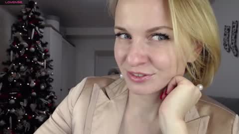 Lillya online show from 12/27/24, 05:48