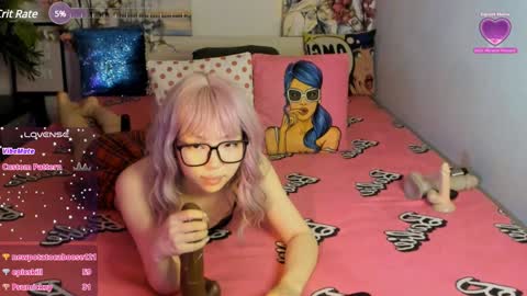 Snapshot of yummyqueen1 chatting on 01/30/25, 03:22 KIM online show from 01/30/25, 03:22