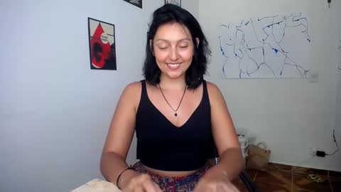 Snapshot of yumyyumyyumy_ chatting on 02/27/26, 08:53 zara online show from 02/27/26, 08:53