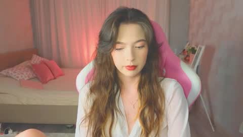 Yuna online show from 09/16/25, 12:22