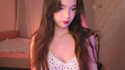 Snapshot of yuna_sunshy chatting on 04/30/26, 12:50 Yuna online show from 04/30/26, 12:50