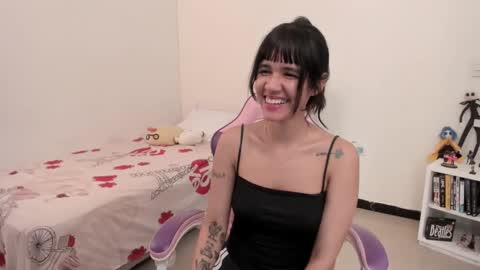 Snapshot of yunablack chatting on 03/04/25, 05:56 Yuna online show from 03/04/25, 05:56