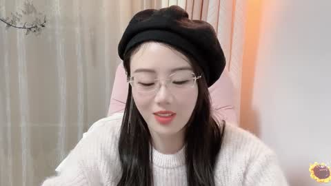 YunEr online show from 12/22/24, 01:55