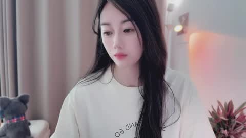 YunEr online show from 05/10/26, 04:06