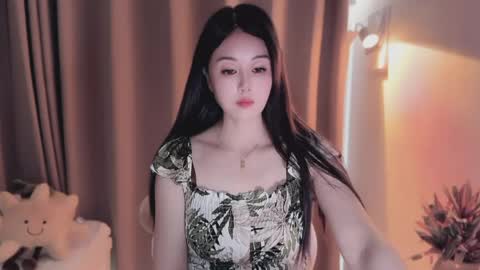 YunEr online show from 05/29/26, 04:10