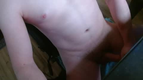 Snapshot of yungfun24 chatting on 12/15/25, 06:23 yungfun24 online show from 12/15/25, 06:23