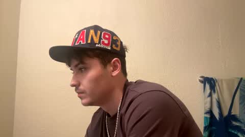Snapshot of yungstudbev chatting on 01/10/25, 08:40 yungstudbev online show from 01/10/25, 08:40