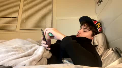 Snapshot of yungstudbev chatting on 02/02/25, 10:39 yungstudbev online show from 02/02/25, 10:39