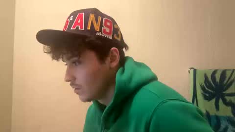 Snapshot of yungstudbev chatting on 02/11/25, 04:11 yungstudbev online show from 02/11/25, 04:11