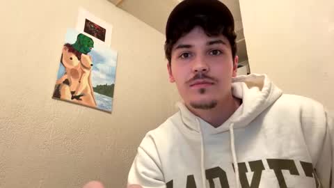 Snapshot of yungstudbev chatting on 10/28/25, 11:51 yungstudbev online show from 10/28/25, 11:51