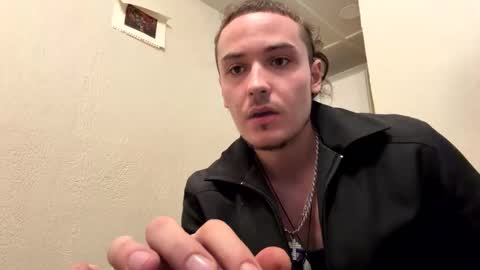 Snapshot of yungstudbev chatting on 03/22/26, 04:21 yungstudbev online show from 03/22/26, 04:21