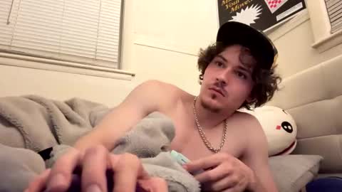 Snapshot of yungstudbev chatting on 04/03/26, 04:43 yungstudbev online show from 04/03/26, 04:43