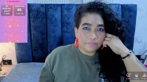 Snapshot of yunkeyc chatting on 11/25/25, 02:33 yunkeyc online show from 11/25/25, 02:33