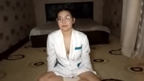 Yuna online show from 12/04/25, 02:59