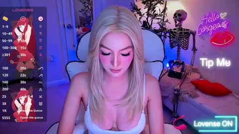 Sasa online show from 09/29/25, 01:00